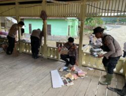 Bantu Pemulihan Polres Nagan Raya Gotong Royong, di Pesantren Terdampak Banjir Bandang