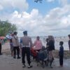 Polsek Teluk Meranti Patroli Pantai Ogis Cegah Risiko Bagi Wisatawan Menyaksikan Ombak Bono
