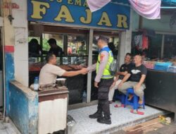 Sat Binmas Polres Karangasem Melaksanakan Cooling System di Seputaran Pasar Timur Kabupaten Karangasem