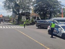 Ciptakan Lalulintas Aman dan Lancar, Sat Lantas Berikan Pengamanan di Obyek Wisata Tirtagangga