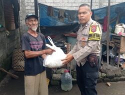 Polsek Bebandem Gelar Minggu Kasih, Bagikan  Paket Sembako kepada Warga Kecicang 