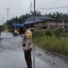 Debit Sungai Naik, Polsek Kerumutan Pantau Kondisi Warga