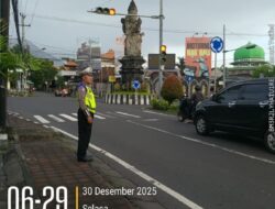 Personil Lantas Laksanakan Gatur Pagi, Demi Ketertiban dan Kelancaran Arus Lalin di Ktl 1 Subagan