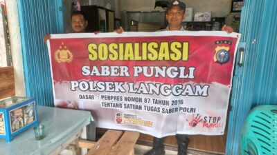 Polsek Langgam Sosialisasikan Saber Pungli di Desa Segati