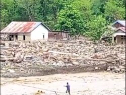 Selamatkan Warga Terseret Arus Anggota Kodim 0106 Aceh Tengah Terjun Ke Sungai