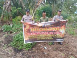 Cegah Kebakaran Lahan, Polsek Kuala Kampar Edukasi Masyarakat Teluk Dalam