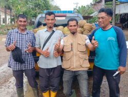 Kapolres Lhokseumawe Borong Duren Warga Sawang, Ringankan Beban Petani Pascabencana