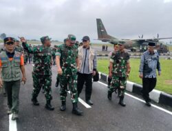 Dandim 0106/Aceh Tengah Menyambut Kepala Staf Angkatan Darat (KASAD) Jenderal TNI Maruli Simanjuntak, M.Sc. Di Bandara Rembele