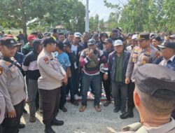 Ratusan Warga Desa Serapung Gelar Aksi di PT. SPA, Mediasi Berhasil Digelar