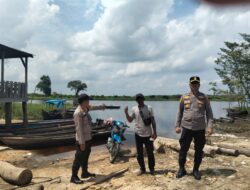 Polisi Edukasi Warga Antisipasi Banjir di Bantaran Sungai Kampar