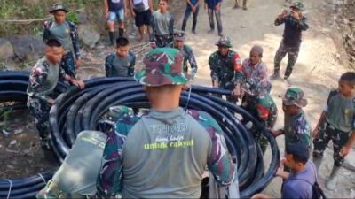 Kodim 0106/Aceh Tengah Salurkan Bantuan Logistik Pipa Untuk Air Bersih
