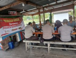 Minggu Kasih Polsek Kuala Kampar, Polisi Ingatkan Warga Waspada Hoaks dan Anjing Liar