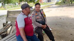 Bhabinkamtibmas Polsek Bunut Ajak Warga Sialang Godang Bijak Gunakan Medsos