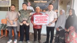 Senyum Bahagia Siswa/i MDTA Nurul Jannah Sambut Bantuan Renovasi Sekolah dari Direktur Utama PT Gren Palma Jaya Riau Pebriyan Winaldi