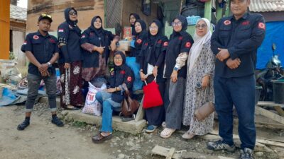 Peduli Sesama, Relawan PAS Kota Langsa Salurkan Bantuan Kepada Dua Driver Ambulans PAS Aceh Utara