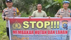 Cegah Karhutla, Polsek Teluk Meranti Sebarkan Maklumat Kapolda Riau