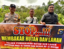 Cegah Karhutla, Polsek Teluk Meranti Sebarkan Maklumat Kapolda Riau ke Perkebunan Warga
