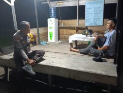 Patroli Malam, Polsek Kerumutan Periksa Pos Kamling di Banjar Panjang
