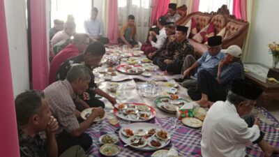 Jelang Ramadhan Drs H Abdullah Amin, MM Khanduri Tahunan dan Santuni Anak yatim
