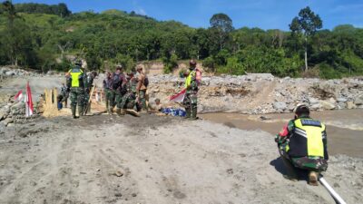 Progres Pembangunan Jembatan Darurat Desa Bergang Capai 97 Persen, Akses Antarwilayah Aceh Tengah–Bener Meriah Segera Pulih