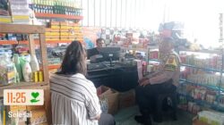 Waspada Cuaca Ekstrem, Bhabinkamtibmas Polsek Bebandem Himbau Warga Kecicang Islam 