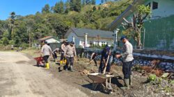 Polres Aceh Tengah dan Brimob Lanjutkan Gotong Royong Pemulihan Fasilitas Publik di Kecamatan Bintang dan Rusip Antara