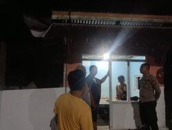 Patroli Malam di Banjar Panjang, Polisi Perkuat Sinergi Kamtibmas dengan Masyarakat