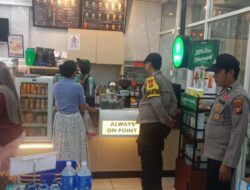 Patroli KRYD Malam Hari, Polisi Pangkalan Kuras Antisipasi C3 di Jalur Lintas Timur