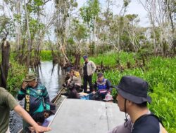 Antisipasi Kerusakan Hutan, Aparat Susuri Aliran Sungai Kerumutan