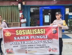 Polsek Langgam Sosialisasikan Saber Pungli di Pasar Segati