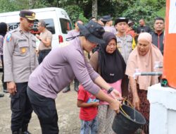Kapolres Aceh Tengah Resmikan Sumur Bor ke-5 Bantuan Kapolda Aceh dan Mahasiswa STIK Angkatan 83 di Kuyun Uken