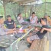 Polisi Lakukan Silaturahmi dan Sosialisasi Karhutla di Desa Binaan