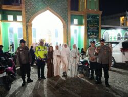 Ops Tertib Ramadan 2026, Polsek Pangkalan Kuras Amankan Salat Tarawih di Dua Masjid