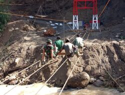 TNI Kebut Pembangunan Jembatan Gantung Burni Bius, Progres Tembus 51 Persen