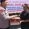 Mahasiswa STIK-PTIK LEMDIKLAT POLRI Angkatan 83 Salurkan Bantuan Sosial Kapolri di Posko Pengungsian Tunyang