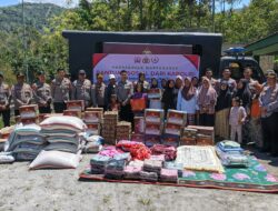 Mahasiswa STIK-PTIK Lemdiklat Polri Salurkan Bantuan Sosial Kapolri di Desa Setie, Sambut Bulan Suci Ramadhan