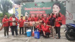 Gesuri Mesias Bintang Merah Angota Dewan DPRD Kota Tangerang Berbagi Takjil Dibulan Ramadhan Bersama Anggota PAC PDI Perjuangan Ciledug