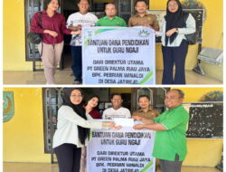 Peduli Keagaaman Direktur Utama PT Gren Palma Riau Jaya Salurkan Bantuan untuk 10 Guru Ngaji di Desa Jatirejo