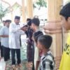 Wakil Bupati Bireuen Ir.H.Razuardi Santuni Anak Yatim di Mesjid Jamik Tgk Dilampoh