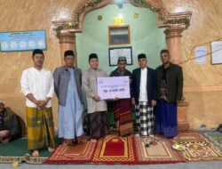 Apresiasi Kampung Taat Zakat, Baitul Mal Bener Meriah Serahkan Bantuan Rp4 Juta dalam Safari Ramadhan 1447 H