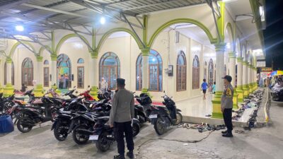 Polsek Pangkalan Kuras Amankan Shalat Tarawih dalam Ops Tertib Ramadhan 2026