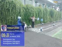 Pastikan Kelayakan dan Kemampuan Berkendara, Satpas SIM Polres Karangasem Berikan Uji Praktek kepada Pemohon SIM Baru