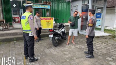 Jaga Situasi Keamanan Wilayah Hukumnya, Polsek Selat Rutin Gelar Patroli 
