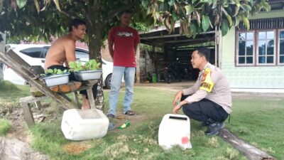 Sambangi Warga, Polisi Ingatkan Harkamtibmas dan Waspada Hoaks