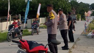 Agar Aman dan Lancar, Polsek Kerumutan Turun ke Pasar Ramadhan