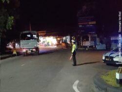 Sat Lantas Polres Karangasem Laksanakan Gatur Lalin Pada Malam Hari