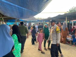 Pedagang dan Pengunjung Pasar Ramadhan Terlayani, Polsek Kerumutan Laksanakan Patroli Lalu Lintas