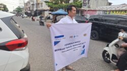 FIFGROUP Cabang Lhokseumawe Bagikan Takzil kepada Masyarakat