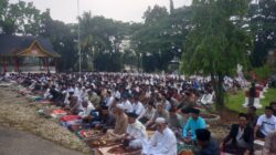 Ribuan Jamaah Beribadah Khusyuk, Polsek Pangkalan Lesung Amankan Salat Idul Fitri