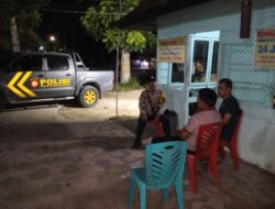 Patroli Malam, Polisi Cek Pos Kamling dan Imbau Warga Aktif Jaga Keamanan